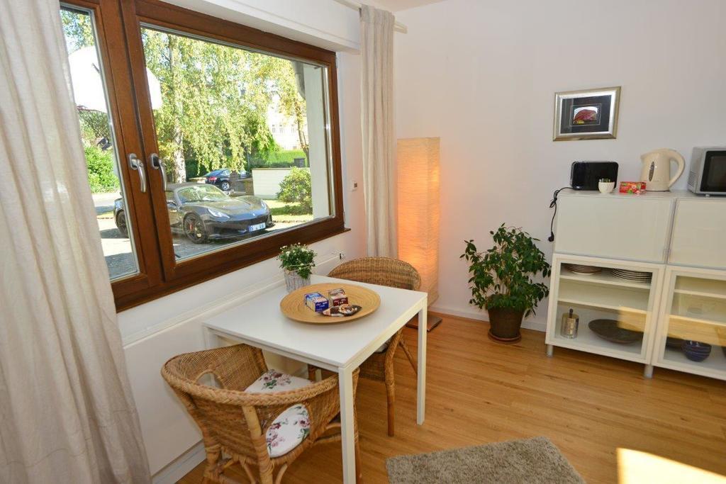 Moderne Ferienwohnung Deichstrasse Hennef  Chambre photo